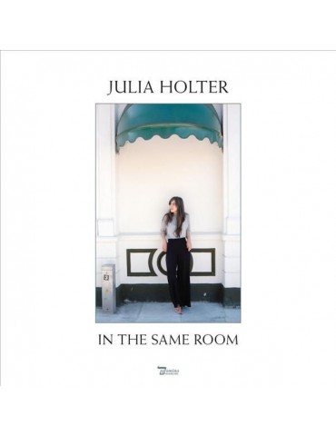 JULIA HOLTER - IN THE SAME...