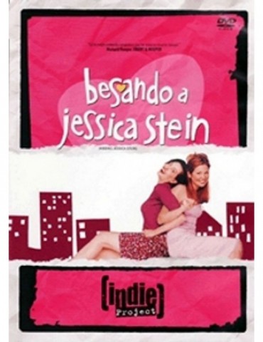 BESANDO A JESSICA STEIN
